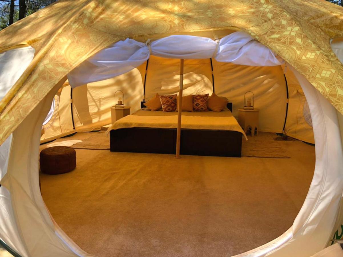 Vinsan Glamping & Wellness Centre Hotel Eleousa Екстериор снимка