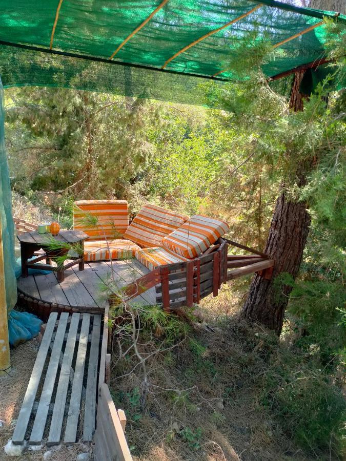 Vinsan Glamping & Wellness Centre Hotel Eleousa Екстериор снимка