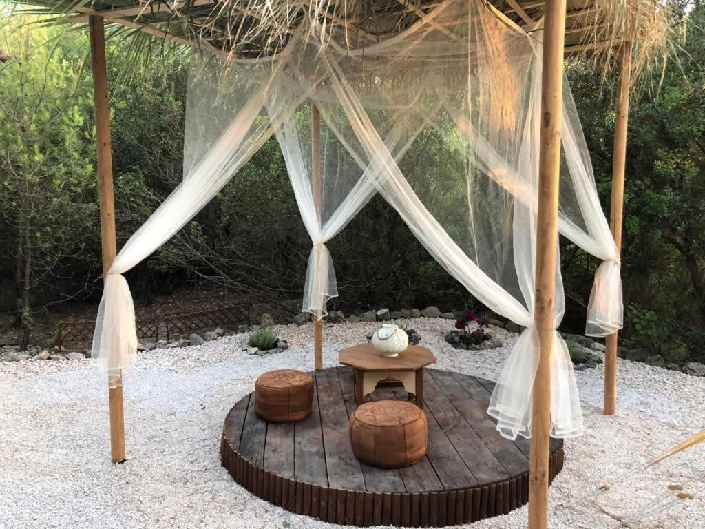 Vinsan Glamping & Wellness Centre Hotel Eleousa Екстериор снимка