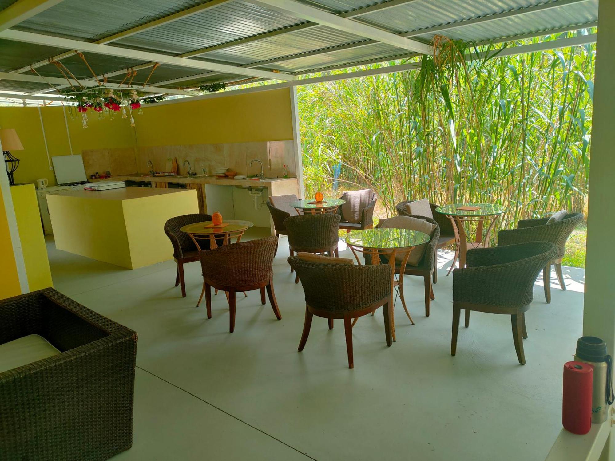 Vinsan Glamping & Wellness Centre Hotel Eleousa Екстериор снимка